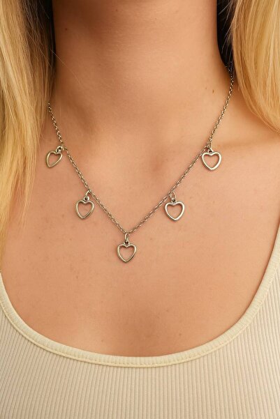 Yuchicly قلادة نسائية بإطار على شكل قلب مكونة من 5 قطع - أنيقة ورائعة ورومانسية