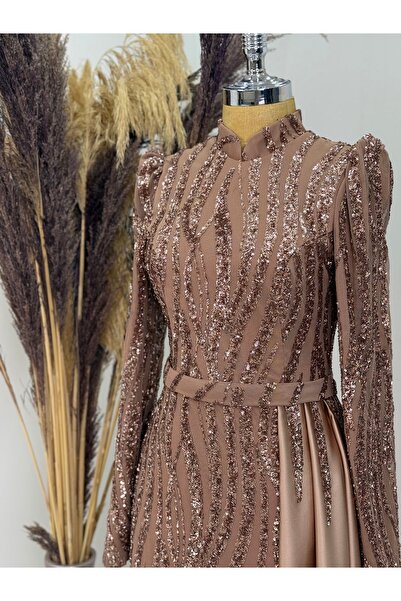 Surikka Βραδινό φόρεμα Eslina με κρεμαστό κρεμαστό στολίδι με χάντρες