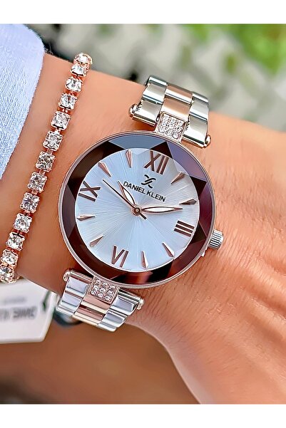 Daniel Klein Cut Glass 3 Atm Water Resistant Steel Band Suitable for Daily Use Women's Wristwatch