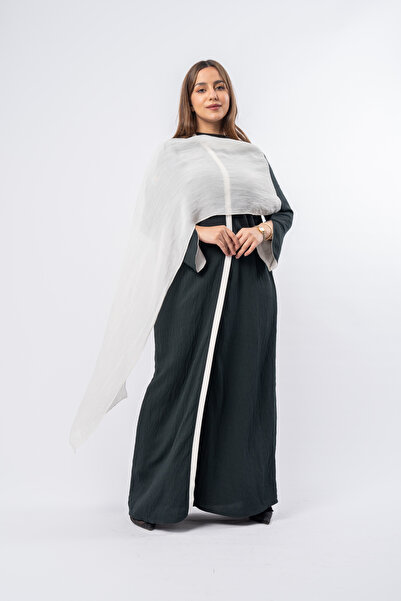 outline Elegant olive green abaya with a soft white cotton shawl