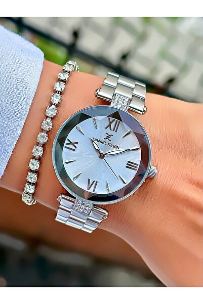 Daniel Klein Cut Glass 3 Atm Water Resistant Steel Band Suitable for Daily Use Women's Wristwatch