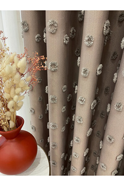 Brillant Mink Color Pompom Pufy Background Curtain 1/3 Sik Pleat