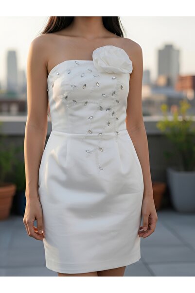 DADUCOLLECTİON Strapless Dress with Floral Details.