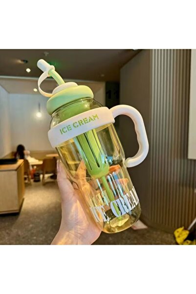 Ay قارورة ماء مع مصفاة