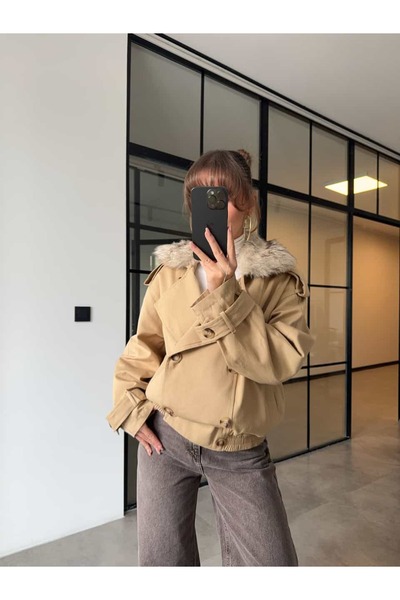 BB Bensu Buyruk YAKASI KÜRKLÜ VİZON TRENÇKOT