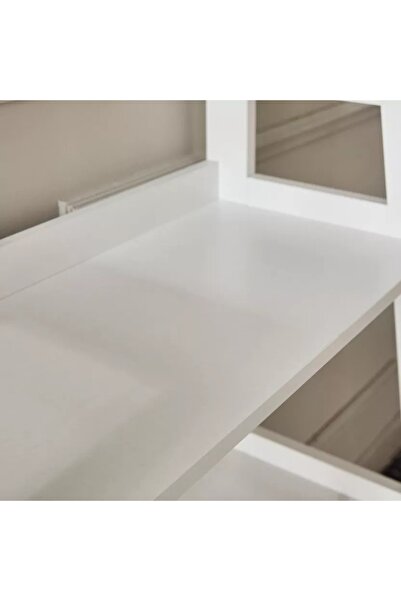 Generic Three-story Parker Library