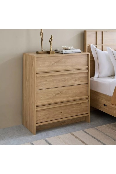 Generic Four-drawer chest of drawers