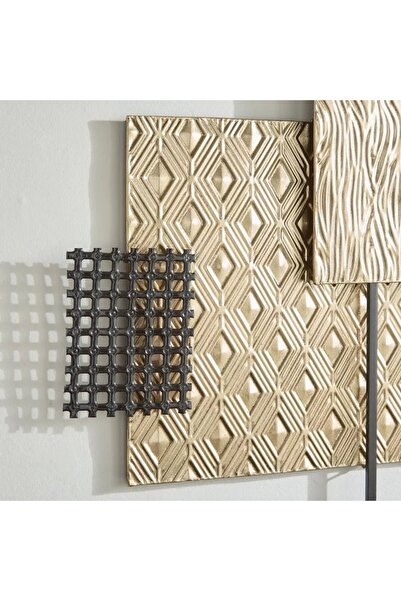 Generic Geometric Metal Wall Plaque by Giorgia - 70.5 x 61.0 x 3.8 cm