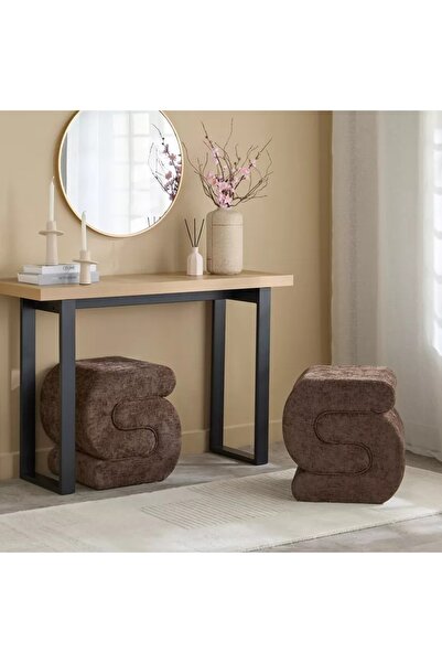 Generic Ottoman made of fine fabric