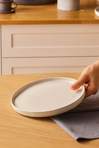 Karaca Massimo Pasta Tabağı 21  cm Krem