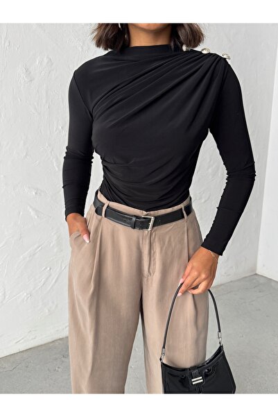 MELA ROSSA Γυναικεία μαύρη μπλούζα με μακρυμάνικο ύφασμα με κουμπιά στον ώμο