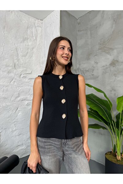 Elif Özbey Butik Black Gold Buttoned Steel Knitted Vest