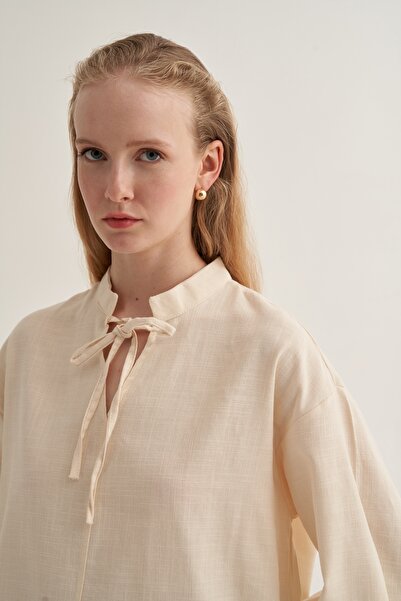 EBU Prive Women's Organic Cotton V-Neck Blouse Cream