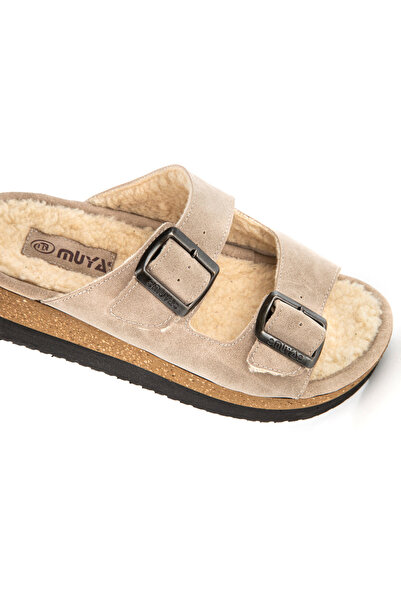 Muya Bellatrix – Winter-Ready Cream Buckle Orthopedic Furry Slippers