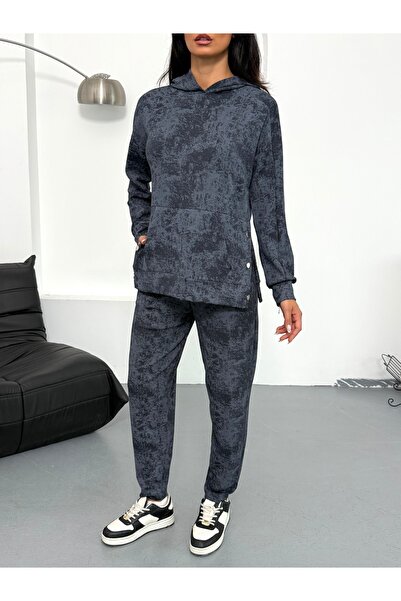 Ded COLLECTION Women's Tie-Dye Patterned Hooded Modal Set with Kangaroo Pocket and Snap Detail