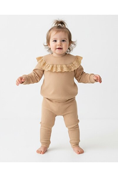 Egelite Baby Girl Body with Ruffle Detail, Corduroy Fabric, Seasonal 9-12-18-24 Months Daily 2-Piece Bottom Top Set