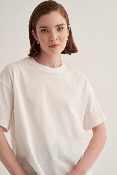 EBU Prive Women's Oversize T-Shirt Ecru