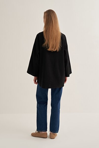 EBU Prive Women's Organic Cotton V-Neck Blouse Black