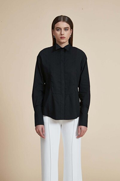 Yola Button-Front Long-Sleeve Top