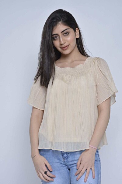 Nichii Solid Wide Short-Sleeve Top