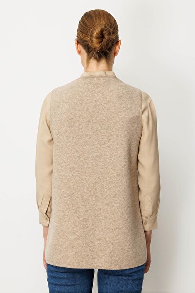 Desen Triko Жіночий жилет з V-подібним вирізом, кишенею та в'язаним візерунком, бежевий