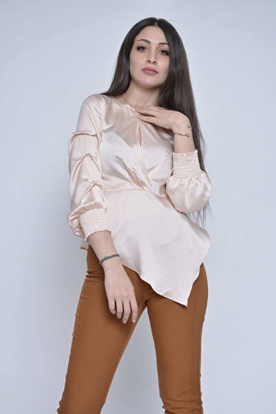 Nichii Classic Satin Long-Sleeve Top