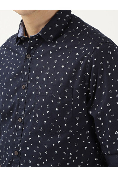 HardSoda By Styli Men Ditsy Print Slim Collar Shirt