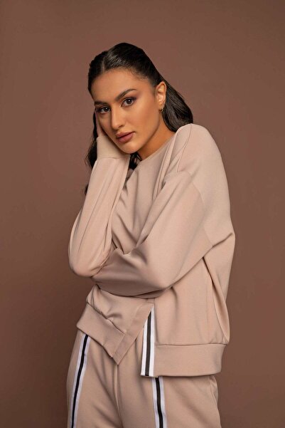 Nichii Open-Front Oversized Top