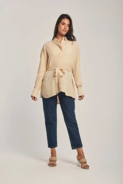 DALYDRESS Lace Button-Front Top