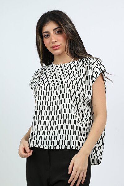 mica بلوزة مطبوعة بأكمام قصيرة