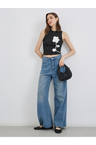 Take Two By Styli Flower Corsage Sleeveless Top