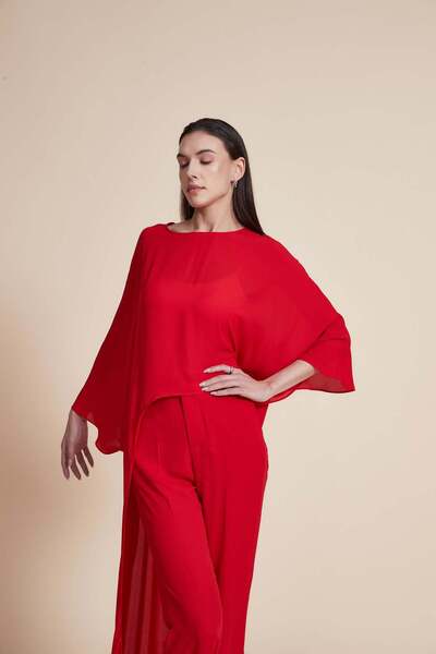 Yola Solid Loose Fit Long Sleeve Top