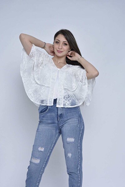 Nichii Lace Butterfly Layered Top