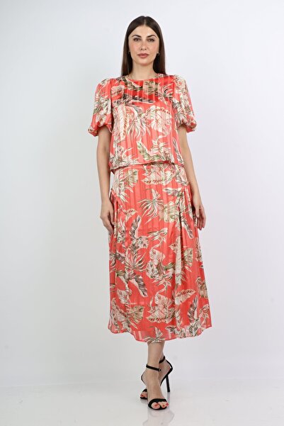 mica Floral Chiffon Short-Sleeve Top