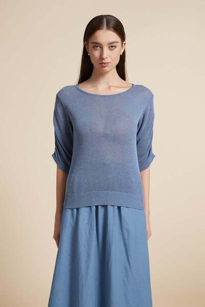 Yola بلوزة سادة بياقة دائرية وأكمام نصفية