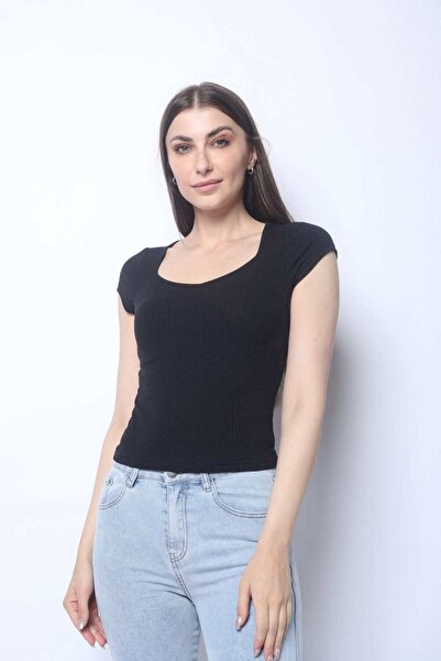 mica Fitted Short-Sleeve Top