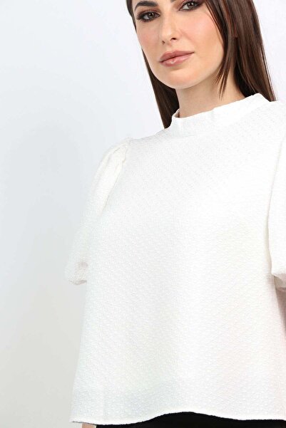 mica Solid Wide-Neck Puff Short Top