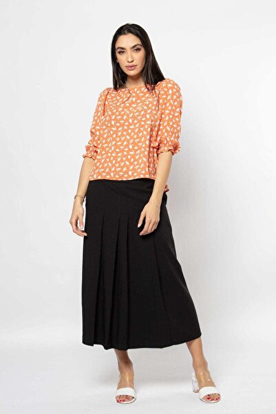 Nichii Floral 3/4-Sleeve Top