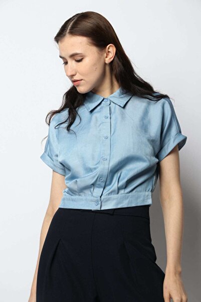 Nichii Short Viscose Button-Front Top