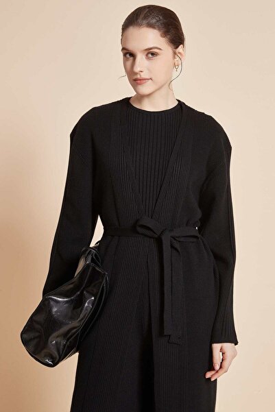 Yola Solid Short Sleeve Top