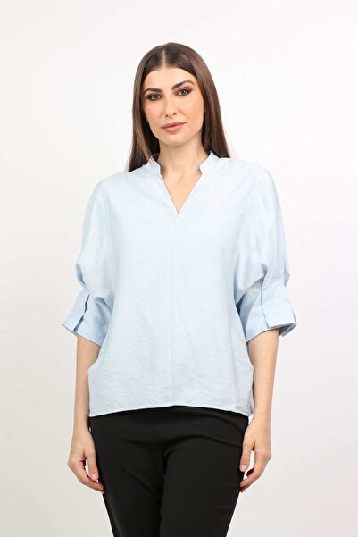 mica Ruffled V-Neck Top