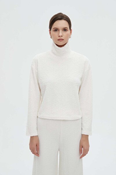 mica Solid High Neck Long-Sleeve Top