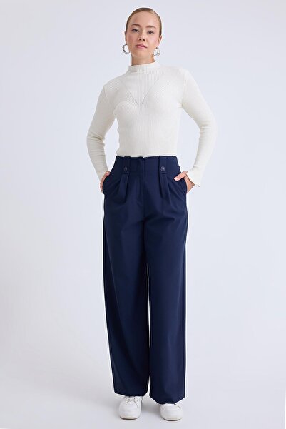 Vitrin Παντελόνι με φαρδύ πόδι με λεπτομέρεια με κουμπιά