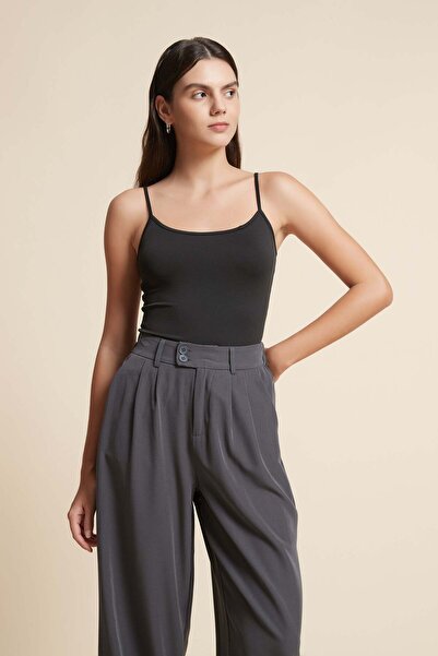 Nichii Solid Spaghetti Straps Top