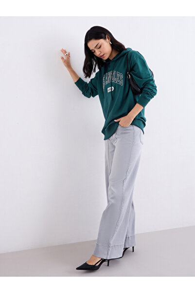 Styli Green Los Angeles Embroidered Hoodie