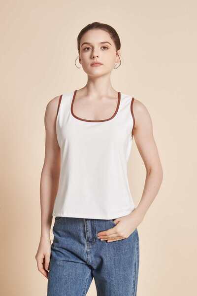 Yola Solid Loose Fit Square Neck Top