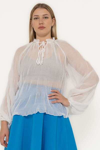 Yola Solid Lace Detail Long-Sleeve Top