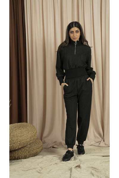 Nichii Short Stretch Top with Zip