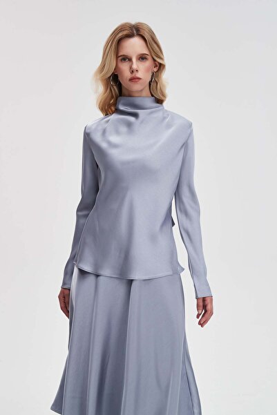 Livia Solid Bow-Back Top