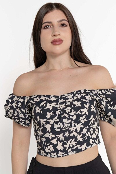 mica Floral Crop Top